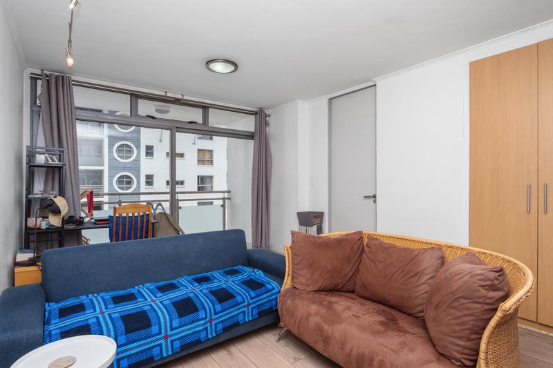 1 Bedroom Property for Sale in Claremont Western Cape